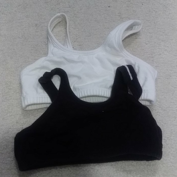 3 Sports Bra Tops - Picture 3 of 6